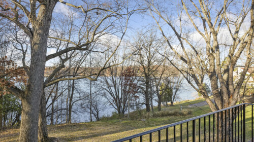 Demontreville Retreat | Xavier - 8243 Demontreville Trail N, Lake Elmo, MN 55042

Photography by Ben Colvin // Spacecrafting
